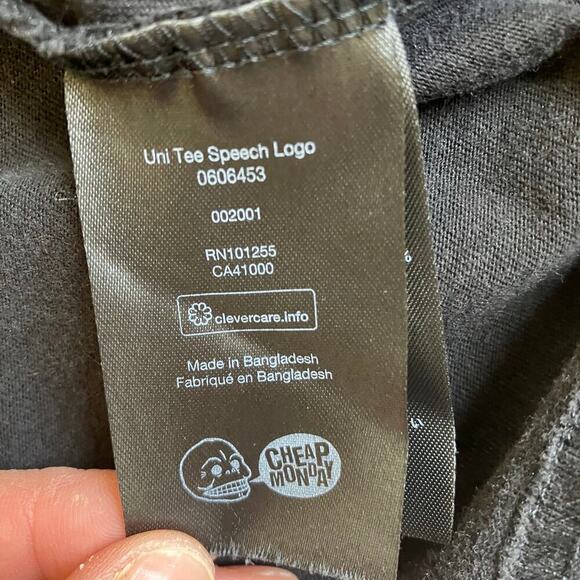 Cheap Monday Uni Tee Speech Logo Large Skull Black Short Sleeve Graphic Tee Sz M - Picture 12 of 16
